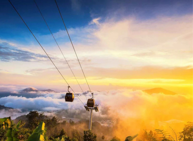Cáp treo Awana SkyWay Genting Du khách trải nghiệm cáp treo xuyên mây tại Cao nguyên Genting Malaysia